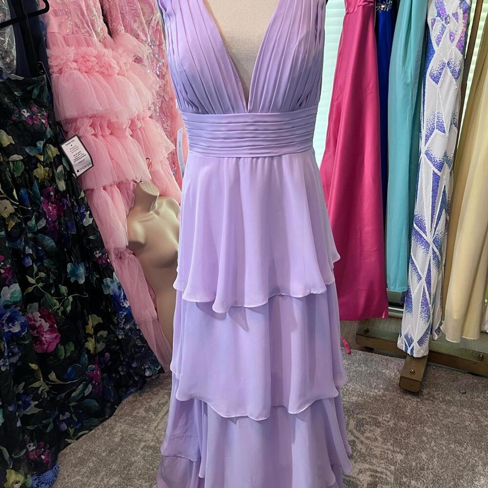 Chic Lilac Layered Prom Dress - Picture 3 of 6